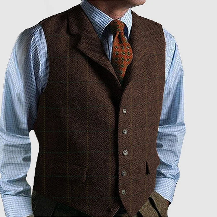 Chic Vintage-Style Checked Sleeveless Cardigan