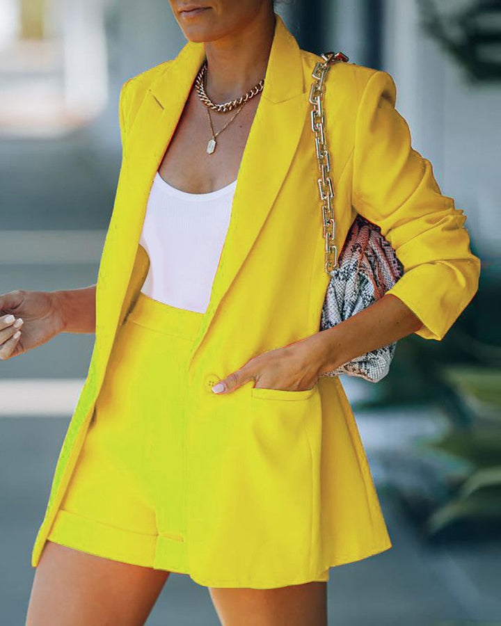Everleigh™ Eye-Catcher Blazer Set