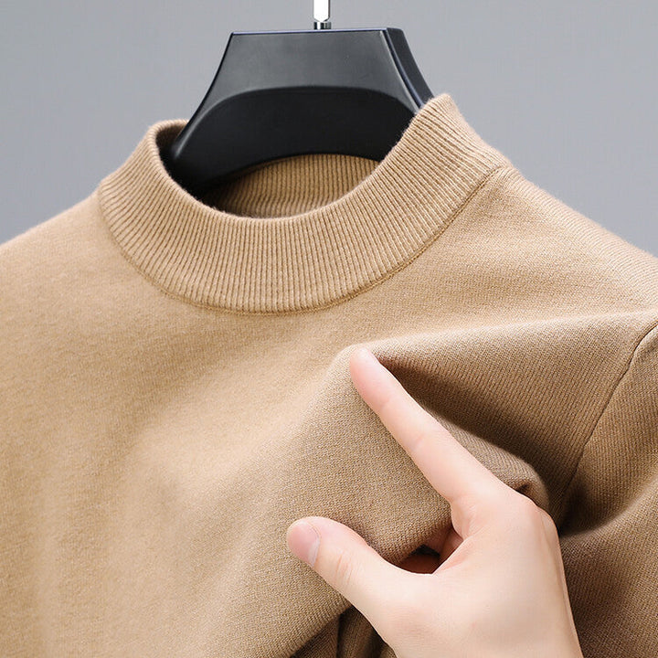 Luxurious Cashmere Sweater for Men with Stylish Bottom Hem