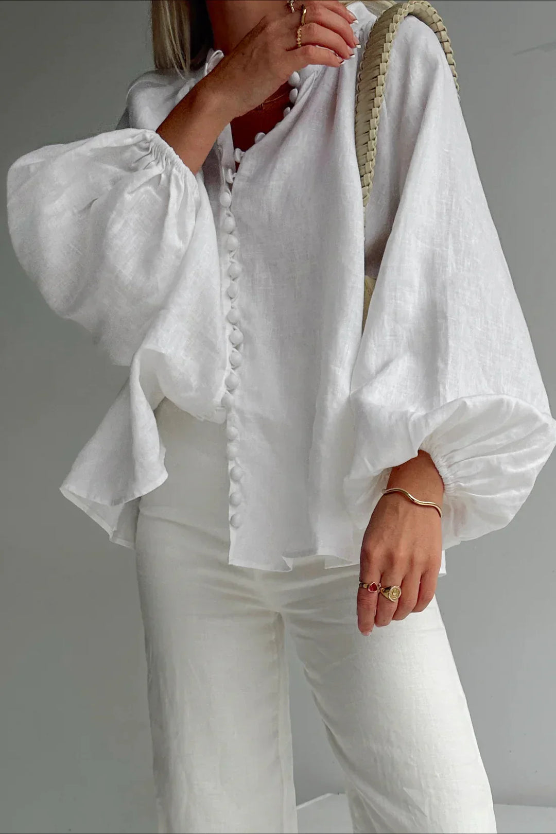 Classic White Dress Shirt for Effortless Style