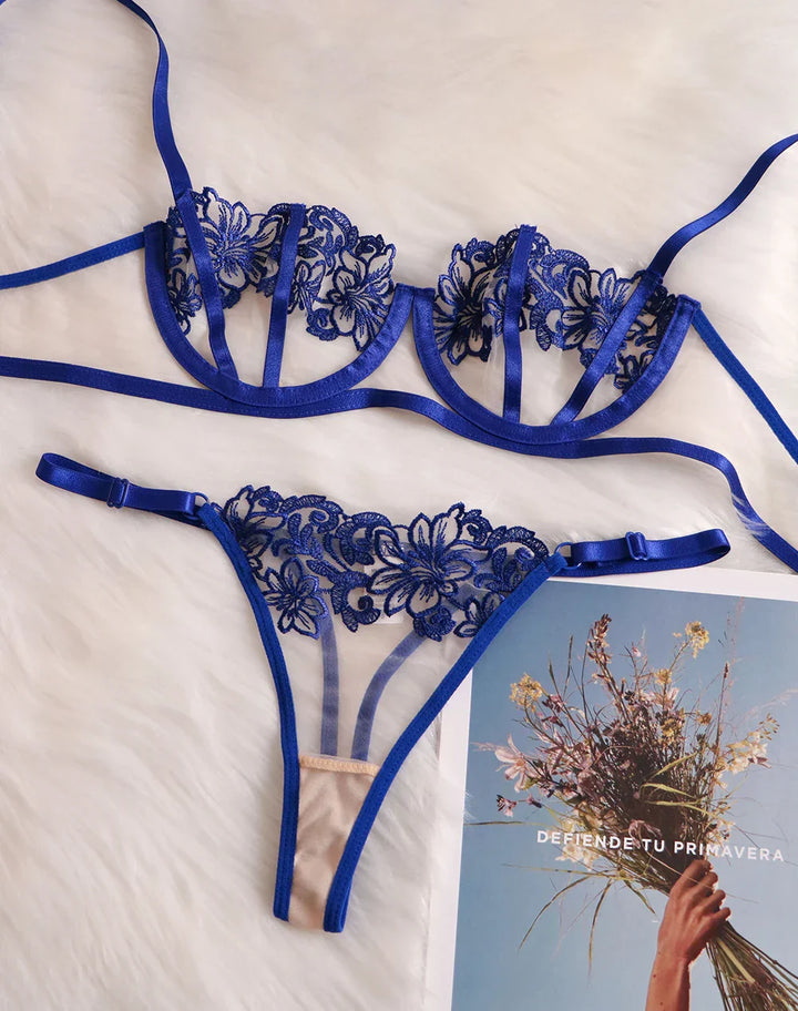 Amari™ | Elegant Lace Lingerie Set