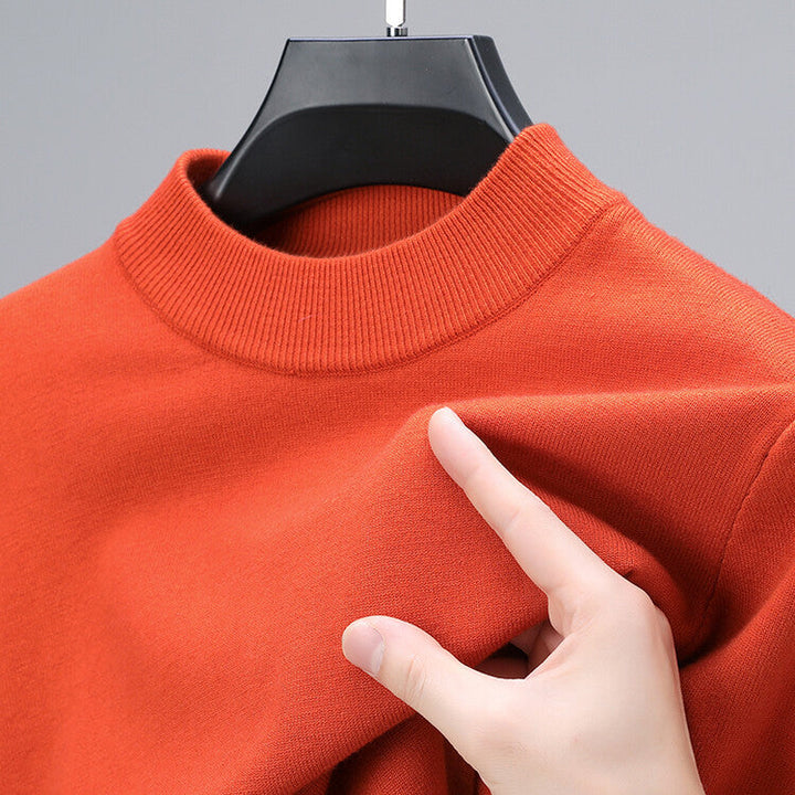 Luxurious Cashmere Sweater for Men with Stylish Bottom Hem