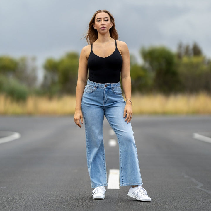 Vintage Blue Impact Relaxed Fit Jeans for Ultimate Comfort and Style
