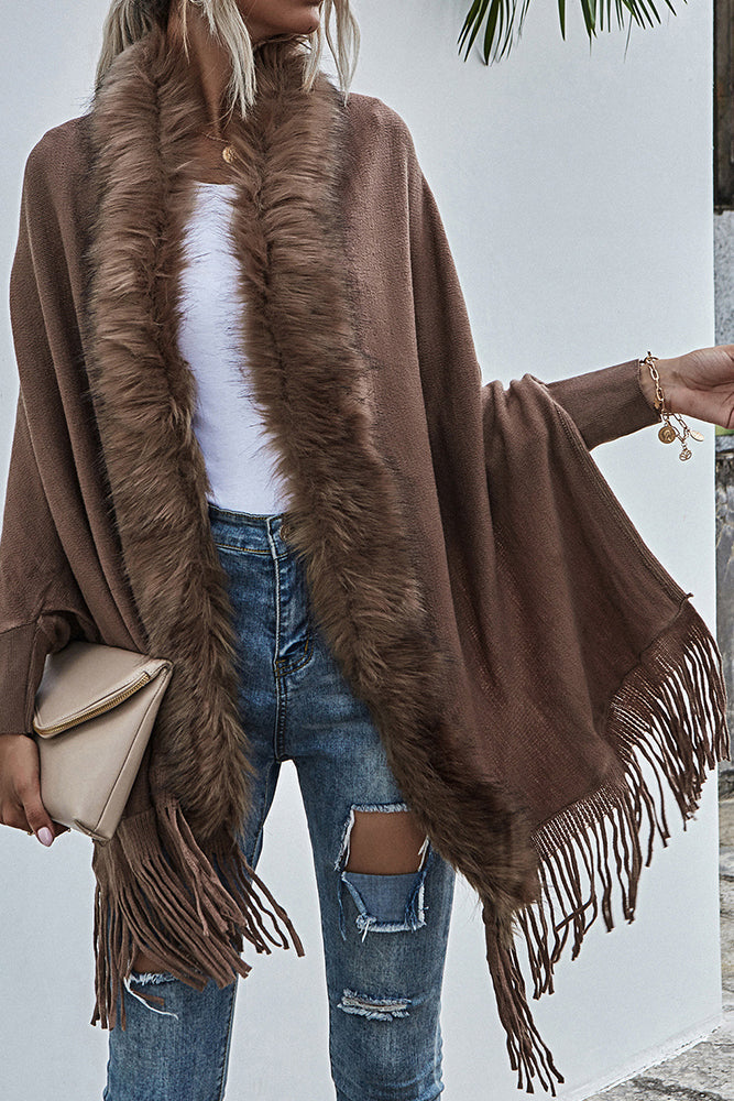 Cardigan en Laine Polaire Élégant avec Détails à Glands pour un Hiver Chaleureux et Stylé