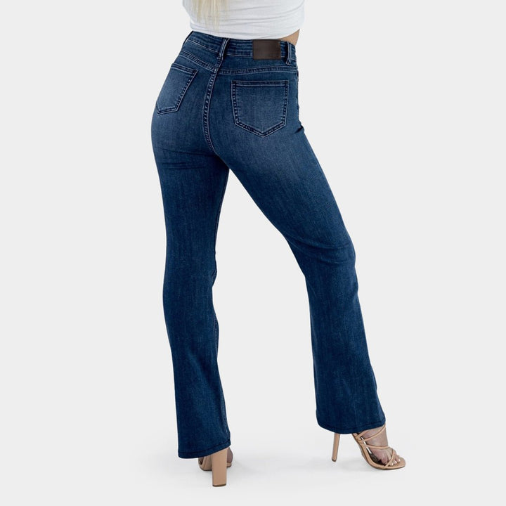 Indigo Impact Flare Fit Jeans - Elevate Your Style!