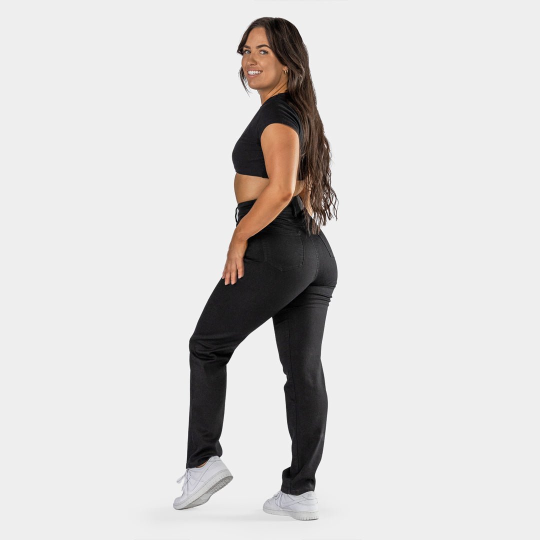 Elevate Your Style with Our Chic High Waist Straight Leg Jeans in Classic Black
