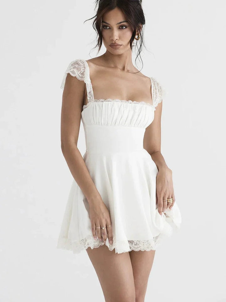 Kyra - Elegant kort midi-solkjole