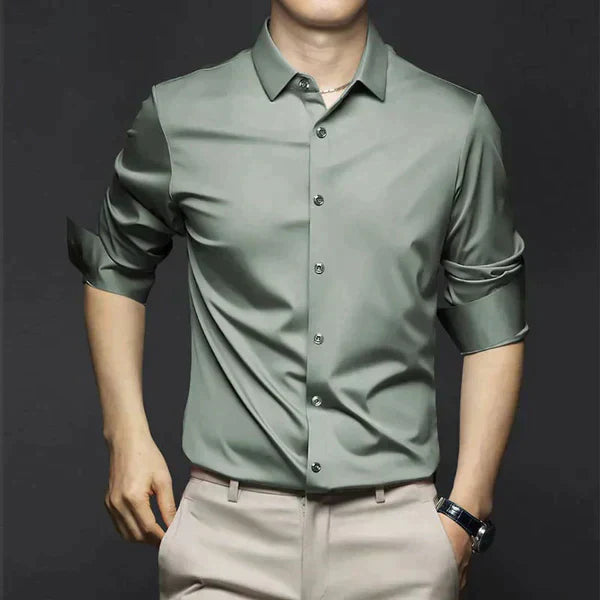 Wrinkle-Free Men's Dress Shirt