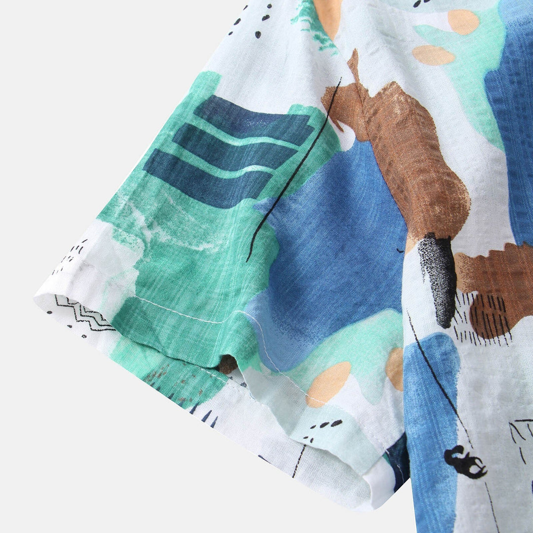 Stylish Short-Sleeve Casual Shirt with Eye-Catching Abstract Design